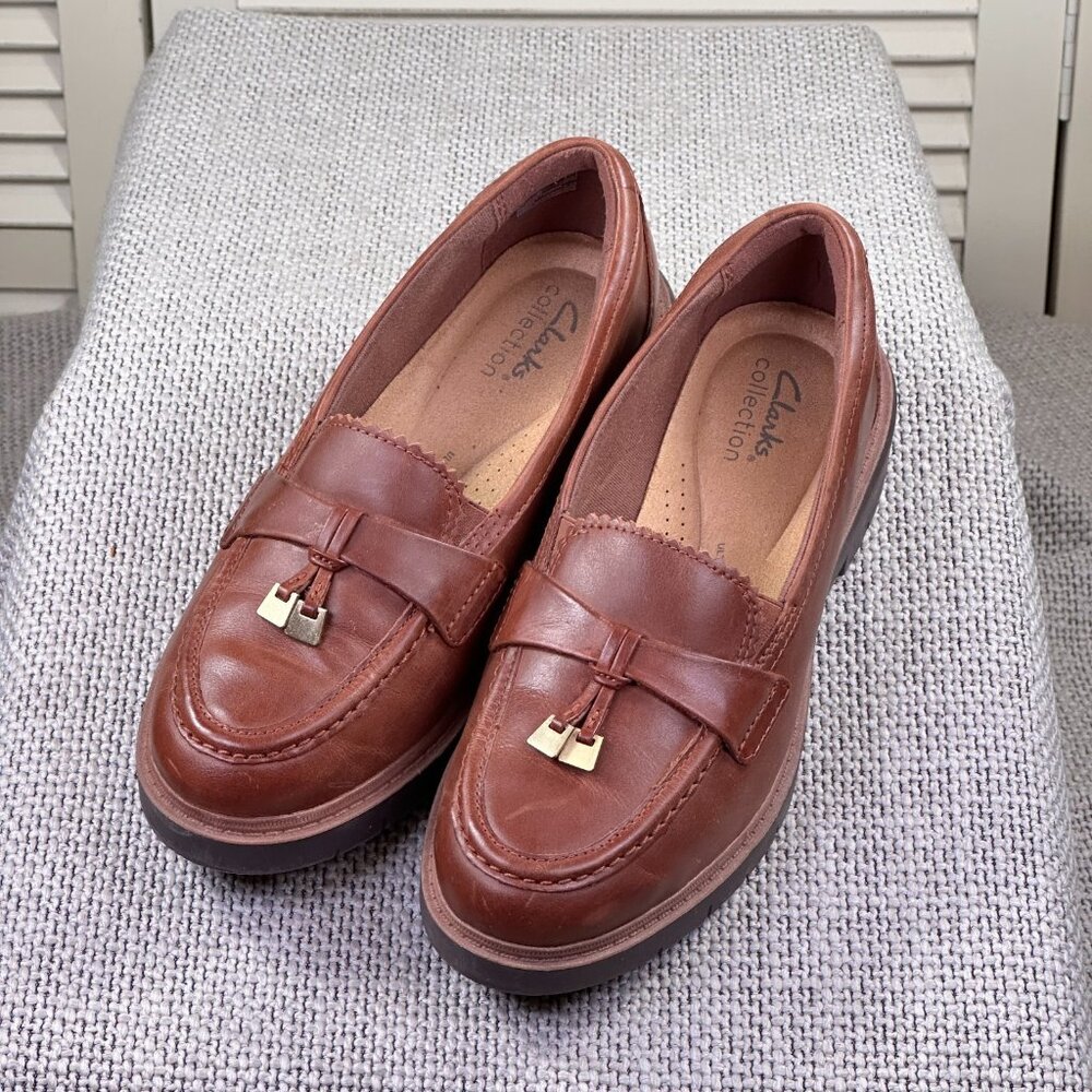 Clarks Collection Westlynn Bella Tan Brown Leather Loafer Tassel Women’s Size 7